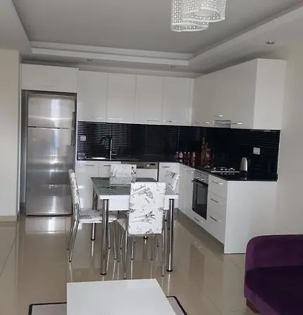 Apartamento Crystal Garden *